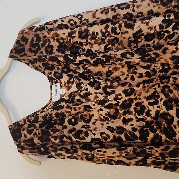 Swimsuits for all size 38-49 leopard print cover up. E52 - Picture 3 of 10